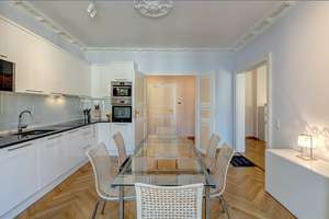 Möbliert: Wunderschöne große 2-Zimmer Wohnung  – Die vollständige Adresse der Immobilie erhältst du vom Anbieter., 80333 Augustenstraße, München – Vorschaubild 2