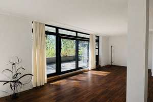 Drei Zimmer plus auf 178 m²: große S/W-Terrasse, zwei Eingänge & moderne Wärmepumpe – Die vollständige Adresse der Immobilie erhältst du vom Anbieter., 40625 Gerresheim, Düsseldorf – Vorschaubild 6