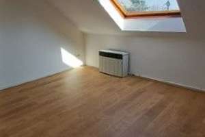 Freies 1-Zimmer-Appartement mit Gemeinschaftsbad – Mandelslohstraße 2, 30419 Herrenhausen, Hannover – Vorschaubild 1