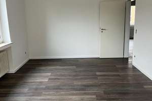 Kompakte Drei-Zimmer-Wohnung in Heerdt – Ardennenstraße 32, 40549 Heerdt, Düsseldorf – Vorschaubild 9