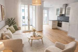 Sonnige 3-Zimmerwohnung in luxuriösem Anwesen