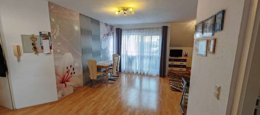 Immobilie in Öhringen - **Frei werdend: Schön aufgeteilte 2-Zimmerwohnung mit modernen Grundriss inkl. zwei Balkonen** - Bild 2