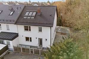 Hochwertig modernisiert! Doppelhaushälfte mit traumhaftem Grundstück direkt an der S1 – Die vollständige Adresse der Immobilie erhältst du vom Anbieter., 90571 Schwaig bei Nürnberg – Vorschaubild 29