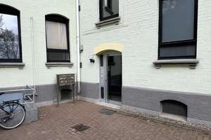 3-Zimmer-Altbauwohnung mit Potenzial – leerstehend & sofort verfügbar – Die vollständige Adresse der Immobilie erhältst du vom Anbieter., 38118 Westliches Ringgebiet, Braunschweig – Vorschaubild 12