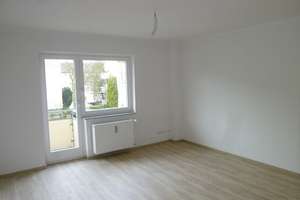 Stilvoll wohnen mit Balkon, Design-Bodenbelag und Einbauküche – Danziger Str. 3, 38440 Wohltberg, Wolfsburg – Vorschaubild 10