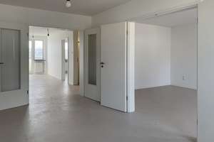 Schöne 3-Zimmer-Wohnung mit Balkon und Aufzug in Wiesbaden – Die vollständige Adresse der Immobilie erhältst du vom Anbieter., 65185 Mitte, Wiesbaden – Vorschaubild 1
