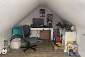 Stilvolle 3-Zimmer-Dachgeschosswohnung mit Balkon in Münster – Elsa-Brändström-Weg 38, 48165 Berg Fidel, Münster – Vorschaubild 4