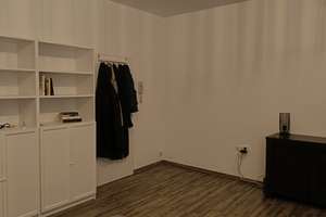 2-Zimmer-Maisonettewohnung mit zusätzlichem Durchgangsbereich & optionaler Möbelübernahme – Clemens-August-Straße 23, 53115 Poppelsdorf, Bonn – Vorschaubild 3