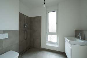 Rheinlage & Luxus pur: Penthouse mit Lift, zwei Bädern und großer Dachterrasse – Wormser Straße 153, 55130 Weisenau, Mainz – Vorschaubild 5