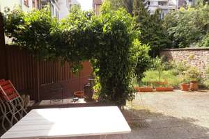 Möblierte, schöne 1-Zimmerwohnung mit Terrasse