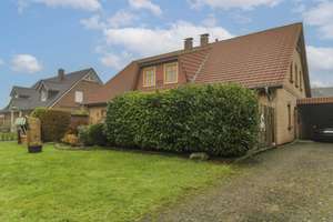 Gut vermietetes Zweifamilienhaus im schönen Viöl - flexible Nutzungsmöglichkeiten – Die vollständige Adresse der Immobilie erhältst du vom Anbieter., 25884 Viöl – Vorschaubild 1