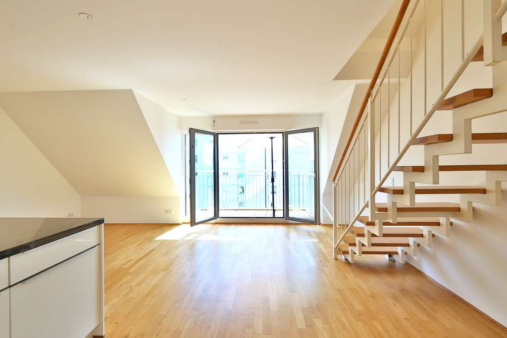 4-Zimmer-Dachgeschoss-Wohnung auf 2 Ebenen - Maisonette mit Balkon und Dachterrasse
