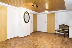 Einfamilienhaus mit 300 m² Wohnfläche in Stuttgart Degerloch – Die vollständige Adresse der Immobilie erhältst du vom Anbieter., 70597 Tränke, Stuttgart – Vorschaubild 9