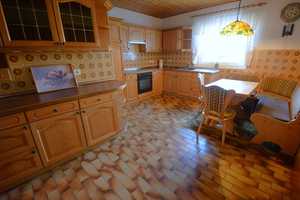 Winkelwalmdach-Bungalow in Lehe – Ruhige Lage, großes Grundstück, viel Potenzial – Dithmarschen (Kreis) – Vorschaubild 4