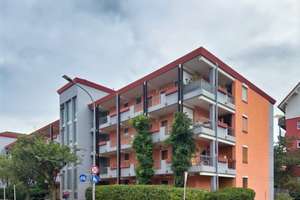 1- Zimmer-Wohnung mit Balkon und PKW-Stellplatz in sehr guter Freiburger Lage