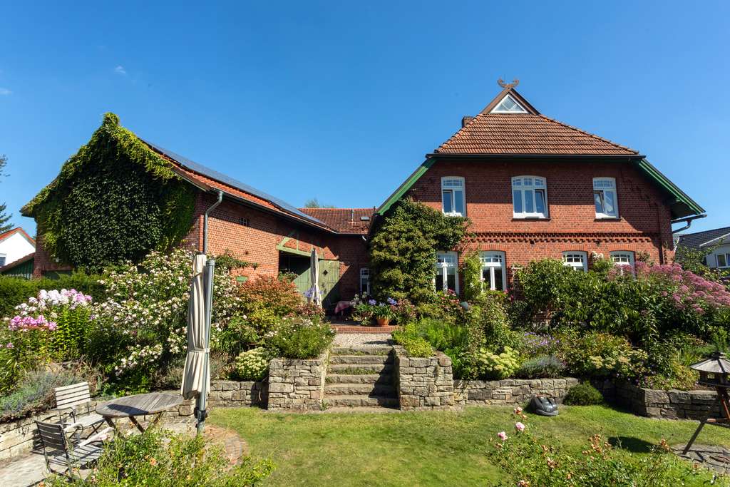 Immobilie in Toppenstedt - Saniertes Landhaus-Idyll vor den Toren Hamburgs von privat - Bild 2