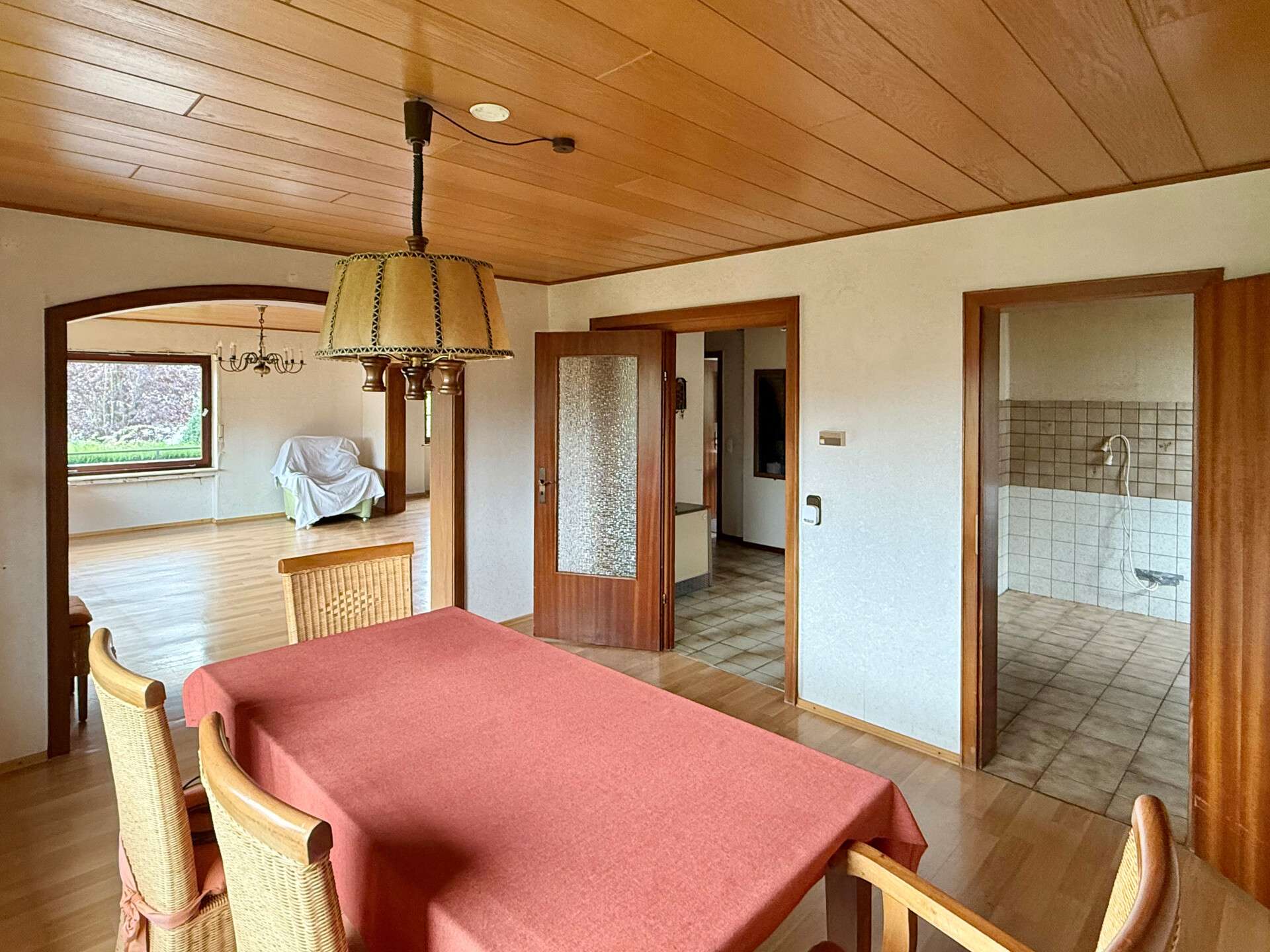 Immobilie in Bad Marienberg (Westerwald) - Einfamilienhaus in ruhiger Lage für Jung & Alt - 2 separate Wohneinheiten möglich! - Bild 8