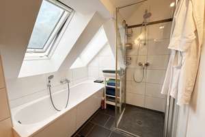 Helle 3-Zimmer-Wohnung mit herrlicher Aussicht in Donnerschwee! – Die vollständige Adresse der Immobilie erhältst du vom Anbieter., 26123 Donnerschwee, Oldenburg (Oldenburg) – Vorschaubild 7