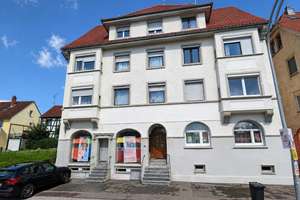 Sanierte Altbauwohnung mit Außenstellplatz in zentraler Lage von Villingen-Schwenningen