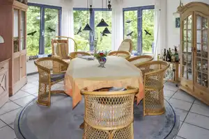 Großes Architektenhaus von 1990 in Wolfsburg-Ehmen mit Doppelgarage, 2 Terrassen, Galerie und Kamin – Wolfsburg – Vorschaubild 4