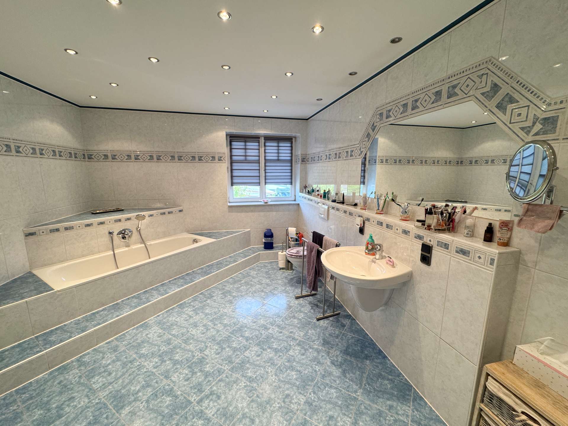 Immobilie in Heist - Viel Raum zum Leben – Gepflegtes Haus mit Charme und Komfort - Bild 8