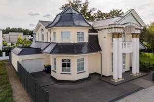 Deine Bühne für ein Leben in Luxus: Statement-Villa in Groß Glienicke – Die vollständige Adresse der Immobilie erhältst du vom Anbieter., 14476 Groß Glienicke, Potsdam – Vorschaubild 30