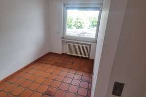 Helle 2-Zimmer-Wohnung mit sonnigem Balkon, Sehr gute Infrastruktur und ruhiger Lage – Moerser Straße 291, 47198 Hochheide, Duisburg – Vorschaubild 5