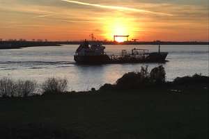 Exklusive Wohnung mit Elbblick und Garten am Hirschpark (befristet) 