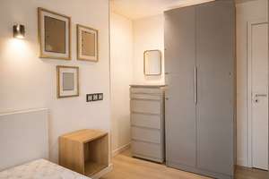 Voll möbliertes Design-Apartment | All-inclusive | Erstbezug nach Sanierung | Frankfurt-Niederrad – Die vollständige Adresse der Immobilie erhältst du vom Anbieter., 60528 Niederrad, Frankfurt am Main – Vorschaubild 2