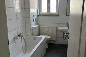 Frisch sanierte 2-Zimmer-Wohnung in Göggingen – ideal für Singles, Paare oder WG – Bayerstr 22, 86199 Augsburg – Vorschaubild 5