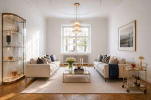 Charmante Stil-Altbauwohnung mit großem Balkon. Zeitlose Schönheit & echtes Wohngefühl.