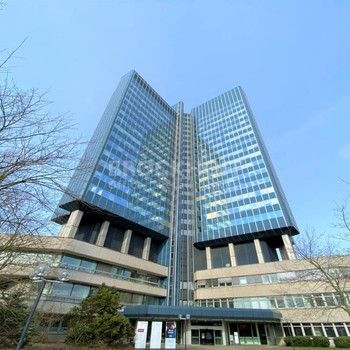 CLOUD | 870 m² | 12,90 - 13,90 EUR