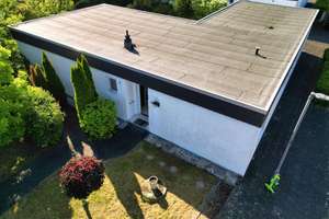 Leben mit Weitblick: Großzügiger Bungalow in Sankt-Augustin- Niederpleis  – Die vollständige Adresse der Immobilie erhältst du vom Anbieter., 53757 Sankt Augustin – Vorschaubild 6