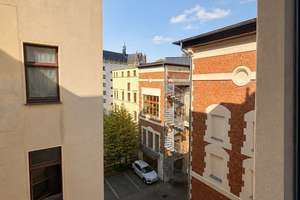 Erstbezug nach Sanierung: 2-Zimmer-Altbauwohnung mit Balkon, Aufzug & Einbauküche direkt am Dom – 39104 Altstadt, Magdeburg – Vorschaubild 8