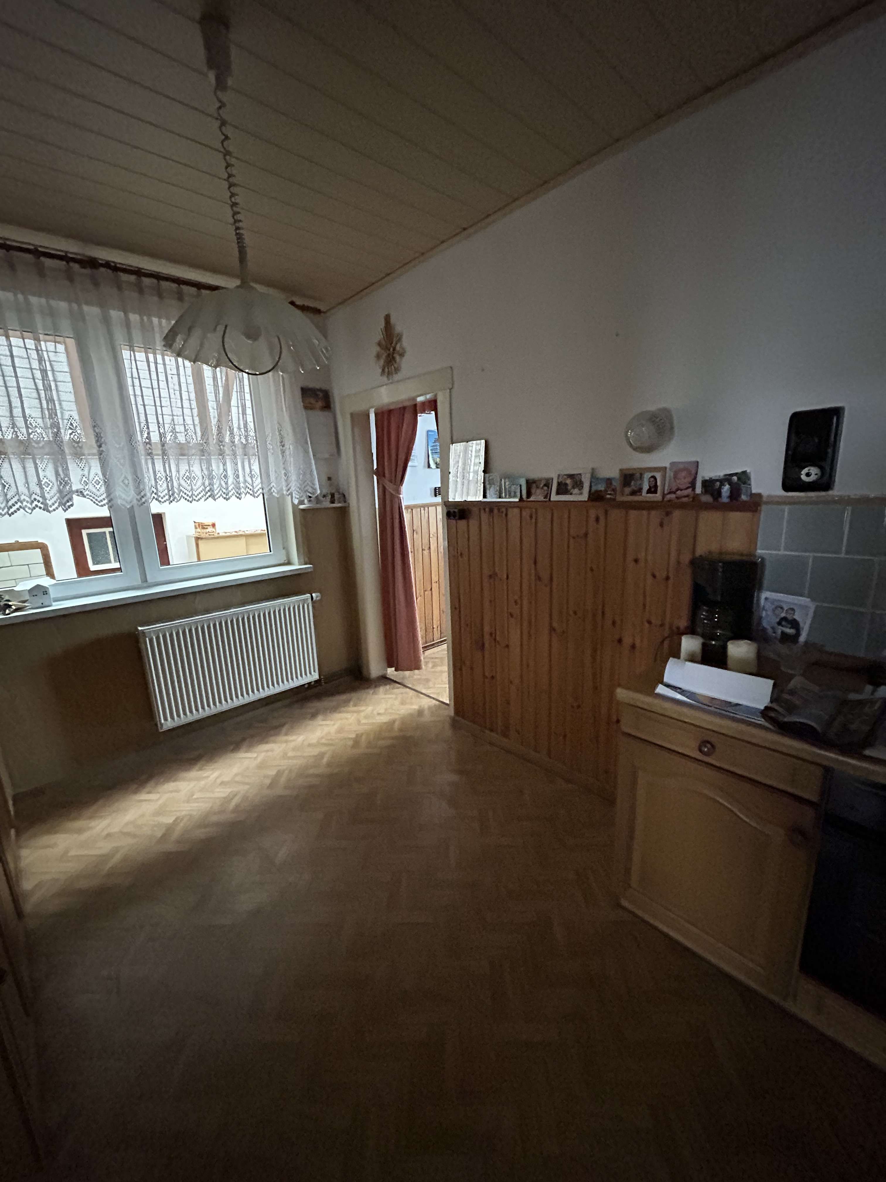 Immobilie in Floh-Seligenthal - Verkaufe interessante Bestandsimmobilie mit Werkstattanbau, Innenhof und kleinen Garten am Bachlauf! - Bild 7