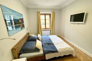 Stilvoll modernisiert: 3-Zimmer-Wohnung in zentraler Lage von Lehel – Kanalstr 6, 80538 Lehel, München – Vorschaubild 14