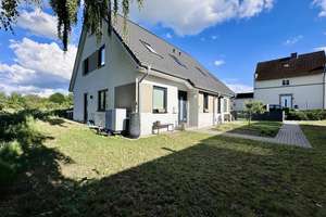 125 m² wohnliche Eleganz zum sofort einziehen – Die vollständige Adresse der Immobilie erhältst du vom Anbieter., 23569 Kücknitz, Lübeck – Vorschaubild 2