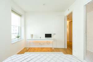 Exklusives Appartement mit zwei Balkonen am Sonninkanal - Hotelcharakter im Herzen Hamburgs – Die vollständige Adresse der Immobilie erhältst du vom Anbieter., 20097 Hammerbrook, Hamburg – Vorschaubild 19