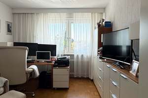 Dreifamilienhaus in sehr guter Lage von Maintal-Bischofsheim! www.isi-wohnen.de – Die vollständige Adresse der Immobilie erhältst du vom Anbieter., 63477 Maintal – Vorschaubild 14