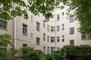 Wohneigentum mit vermieteter 1-Zimmer-Altbauwohnung in Neuköllner Kiezlage – Donaustraße 117, 12043 Neukölln (Ortsteil), Berlin – Vorschaubild 2