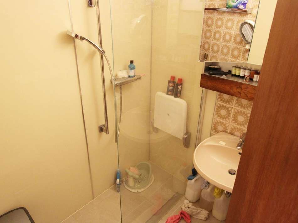 Badezimmer Sicht 2
