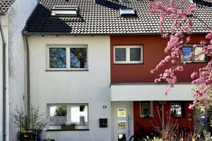 hr neues Zuhause im Schinkel - Modernisiertes Reihenmittelhaus mit Garten, Vollkeller & Garage