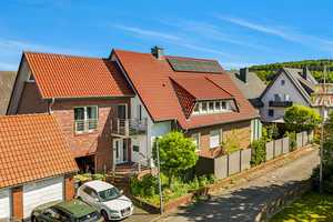 2 Familienhaus mit großen Wohnungen und wunderschönem Grundstück – Osnabrück (Kreis) – Vorschaubild 2