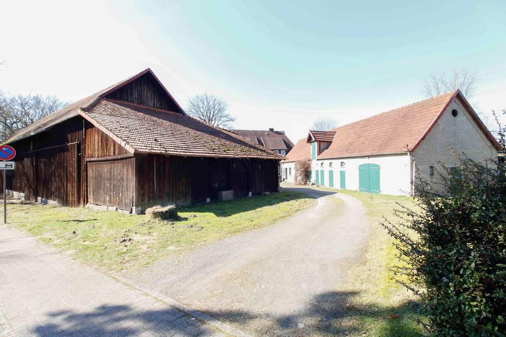 Immobilie in Bad Fallingbostel - Traumhafter Rest-Hof in Wasserlage ! Mit 3 Wohneinheiten & fabelhaften Nutzungsoptionen - Bild 4