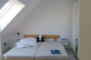 Provisionsfrei* Doppelhaushälfte mit zwei separaten Wohneinheiten, Stellplätzen, Balkon und Terrasse – Die vollständige Adresse der Immobilie erhältst du vom Anbieter., 73035 Göppingen – Vorschaubild 13