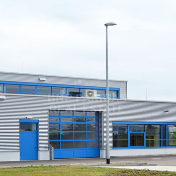 Produktionshallen mit Büro in Olching