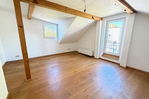 ***Loft-artige***  2,5-Zimmer-Mansardenwohnung  ***absolut ruhige Lage*** – Die vollständige Adresse der Immobilie erhältst du vom Anbieter., 81827 Waldtrudering, München – Vorschaubild 14