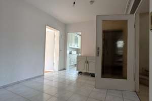 Gepflegte 3,5-Zimmer Wohnung im 1. OG in Stuttgart-Möhringen – Die vollständige Adresse der Immobilie erhältst du vom Anbieter., 70567 Möhringen-Mitte, Stuttgart – Vorschaubild 6