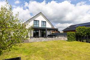 Modernes Einfamilienhaus (Baujahr 2020) mit Pool, Doppelgarage und PV-Anlage in Wegberg-Klinkum – Die vollständige Adresse der Immobilie erhältst du vom Anbieter., 41844 Wegberg – Vorschaubild 4