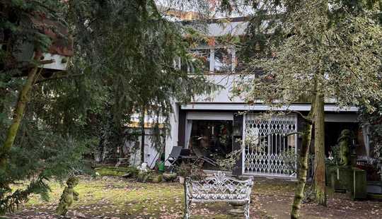 Bild von Bieterverfahren - Reiheneckhaus im Dornröschenschlaf